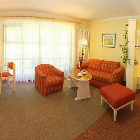 Sternsteinhof 3* באד בירנבאך