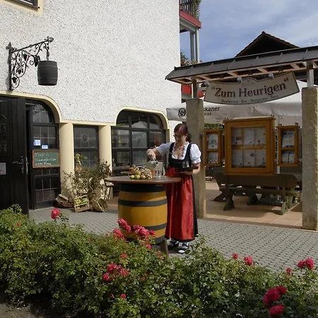 Hotell Sternsteinhof 3*